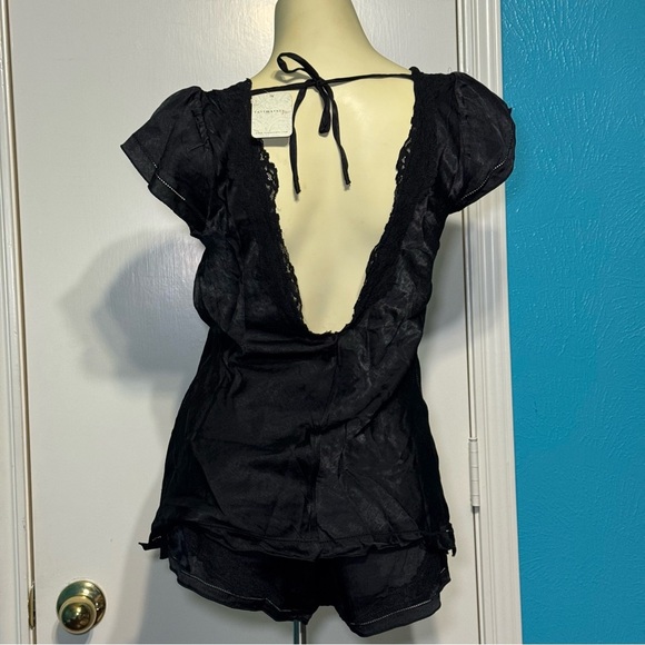 FREE PEOPLE Intimately “Told You So Set”Elegant Black Lace Trim Sleepwear XS Nwt - Picture 7 of 14